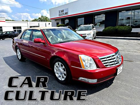 Used 2008 Cadillac DTS FWD image 1