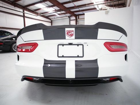 Used 2015 Dodge Viper w/ Quick Order Package 22J GT image 5