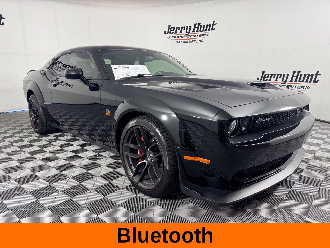 Used 2022 Dodge Challenger R/T Scat Pack RWD image 6