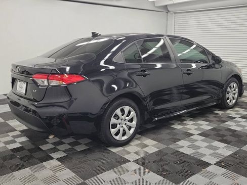 Used 2023 Toyota Corolla LE FWD image 6