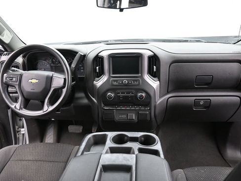 Used 2021 Chevrolet Silverado 1500 Custom image 10
