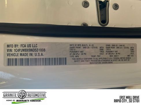 Used 2022 Jeep Cherokee Trailhawk w/ Trailer Tow Group AWD/4WD image 30