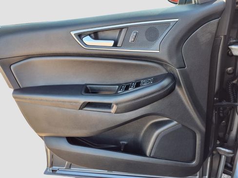 Used 2024 Ford Edge SEL w/ Convenience Package image 27