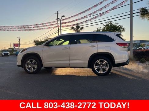 Used 2019 Toyota Highlander Limited image 37
