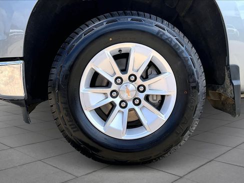 Certified 2025 Chevrolet Silverado 1500 LT RWD image 11