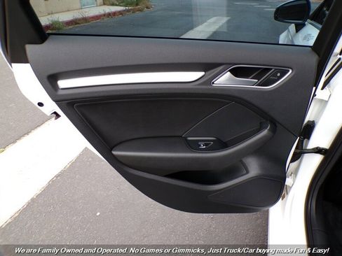 Used 2016 Audi A3 1.8T Premium image 18