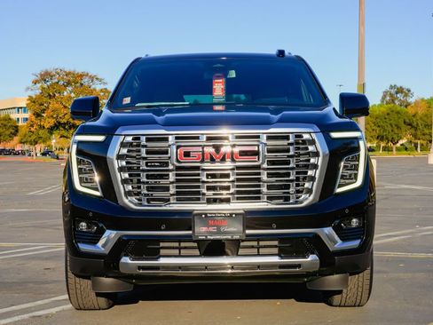 New 2026 GMC Yukon XL Denali image 4