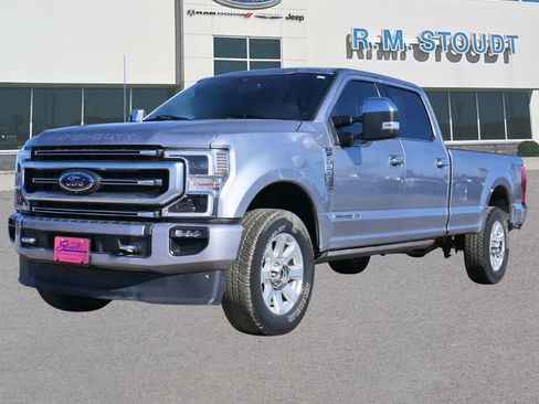 Used 2021 Ford F350 Platinum image 1