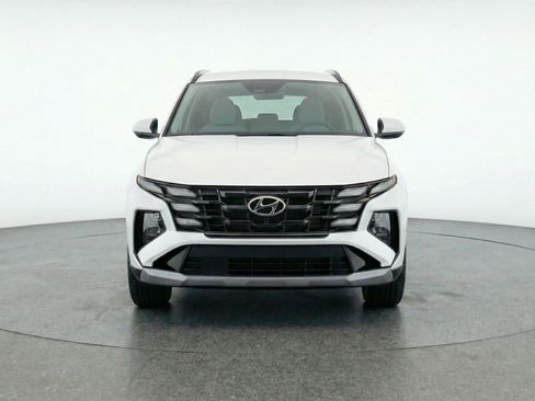 Used 2025 Hyundai Tucson SEL image 2