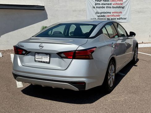 Used 2023 Nissan Altima 2.5 S FWD image 10