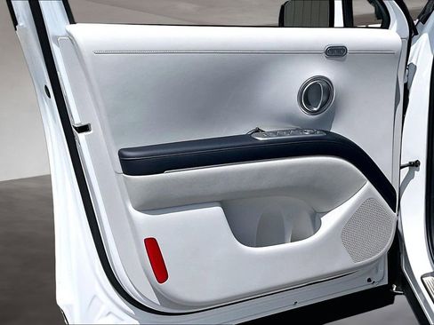 Used 2026 Hyundai Palisade Calligraphy FWD image 19