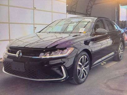 Used 2025 Volkswagen Jetta SE