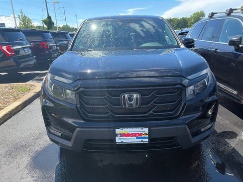 Used 2023 Honda Ridgeline Black Edition image 2