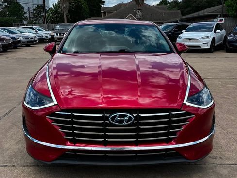 Used 2021 Hyundai Sonata SE FWD image 2