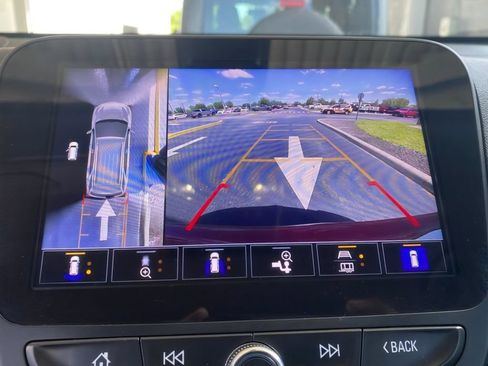 Used 2023 Chevrolet Equinox LT FWD image 21