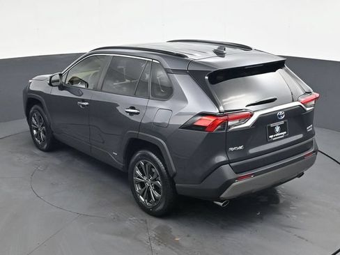 Used 2022 Toyota RAV4 Limited AWD/4WD image 24