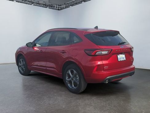 Used 2024 Ford Escape ST-Line w/ Equipment Group 301A FWD image 3