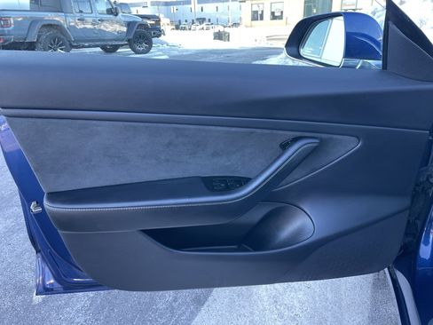 Used 2020 Tesla Model 3 Long Range image 34