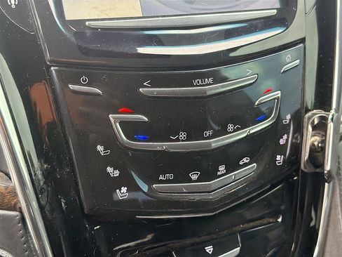 Used 2016 Cadillac Escalade ESV Platinum image 16