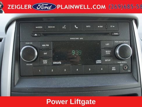 Used 2010 Dodge Grand Caravan Hero w/ Popular Equipment Group FWD image 10