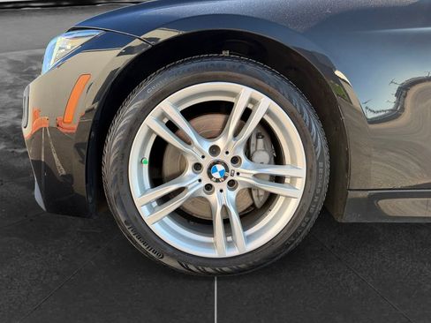 Used 2016 BMW 340i xDrive Sedan AWD/4WD image 12