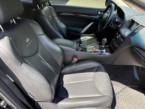 Used 2010 INFINITI G37 Journey w/ Premium Pkg RWD image 16