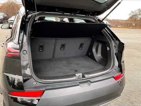 Certified 2023 Chevrolet Bolt EUV LT w/ Driver Confidence Package image 21