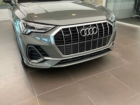 Used 2023 Audi Q3 2.0T Premium w/ Convenience Package AWD/4WD image 27
