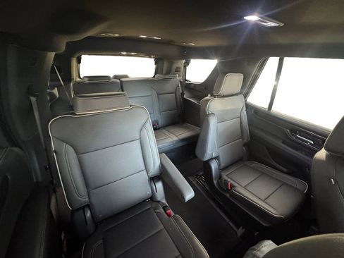 Used 2026 GMC Yukon Elevation image 16
