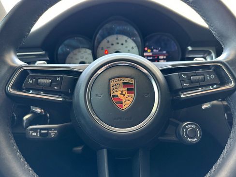 Certified 2024 Porsche Macan AWD/4WD image 24