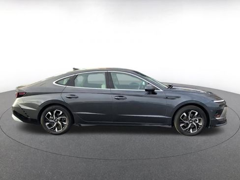 Used 2025 Hyundai Sonata SEL image 16
