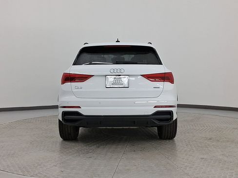 New 2025 Audi Q3 2.0T Premium image 10