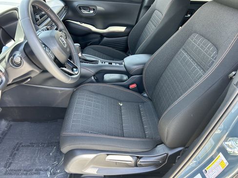 Used 2024 Honda HR-V Sport image 19