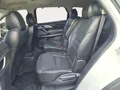 Used 2022 MAZDA CX-9 Touring w/ Touring Premium Package image 13