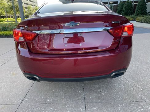 Used 2018 Chevrolet Impala Premier w/ Premier Convenience Package FWD image 6