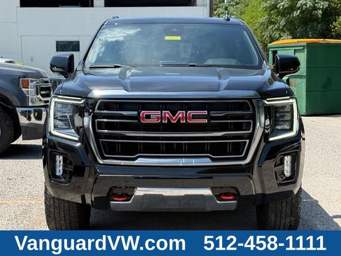 Used 2023 GMC Yukon AT4 AWD/4WD image 2