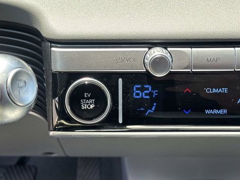 Certified 2024 Hyundai Ioniq 5 SEL RWD image 17