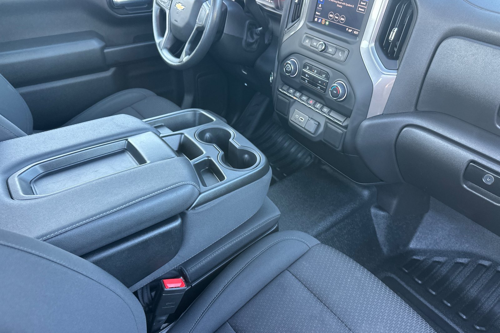 Used 2025 Chevrolet Silverado 1500 W/T RWD image 15