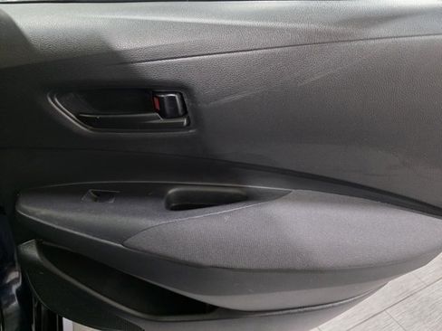 Used 2023 Toyota Corolla LE image 12