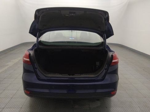 Used 2017 Ford Focus Titanium w/ Titanium Technology Package FWD image 29