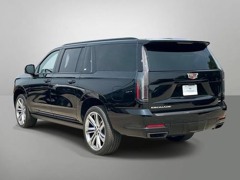 New 2026 Cadillac Escalade ESV Sport w/ Touring Package AWD/4WD image 16
