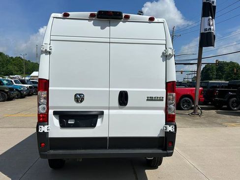 Used 2024 RAM ProMaster 1500 w/ Convenience Group image 4