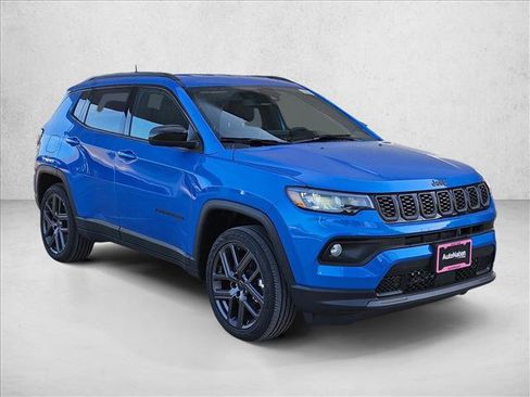 New 2026 Jeep Compass Latitude image 6