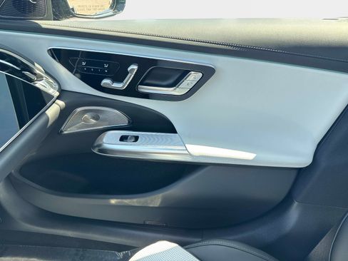 New 2026 Mercedes-Benz E 53 AMG e 4MATIC Sedan image 23