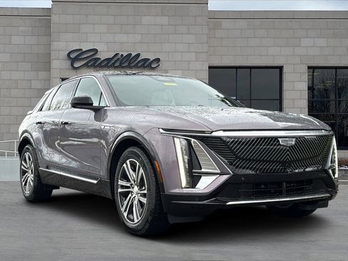 New 2026 Cadillac Lyriq Premium Luxury image 1