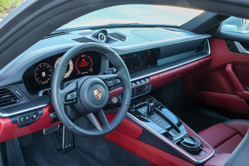 Certified 2026 Porsche 911 Carrera S RWD image 4