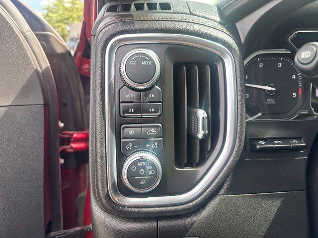 Used 2020 GMC Sierra 3500 AT4 w/ AT4 Premium Package AWD/4WD image 14