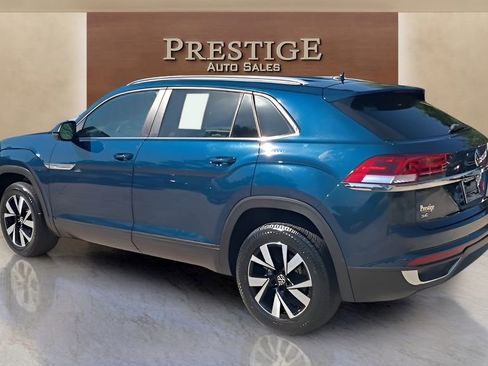 Used 2021 Volkswagen Atlas Cross Sport SE FWD image 29