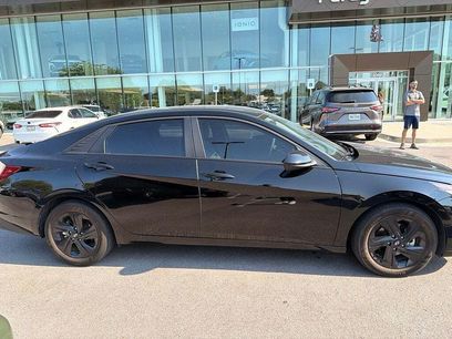 Certified 2022 Hyundai Elantra Blue w/ Cargo Package