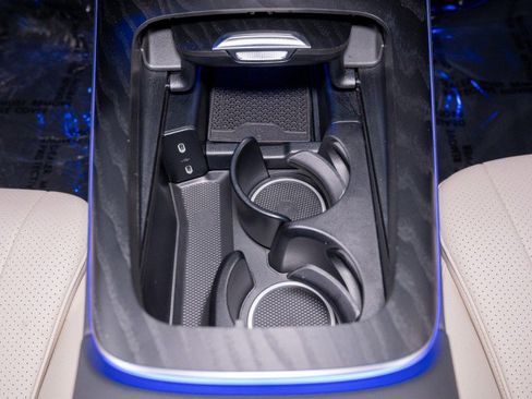 Used 2026 Mercedes-Benz E 350 Sedan image 22